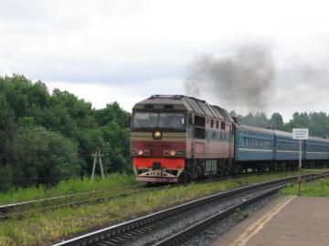 ТЭП70-0547 с поездом 