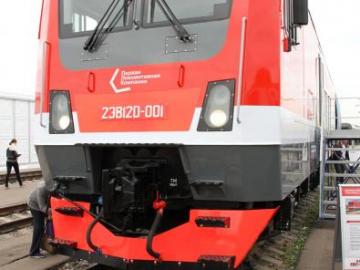 2ЭВ120-001 - новый грузовой электровоз двойного питания, создаваемый на предприятии в Энгельсе. Щербинка, ЭКСПО-1520, 03.09.2015